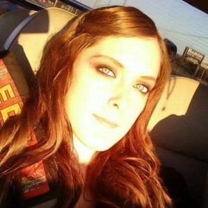 Meet your Posher, Candice